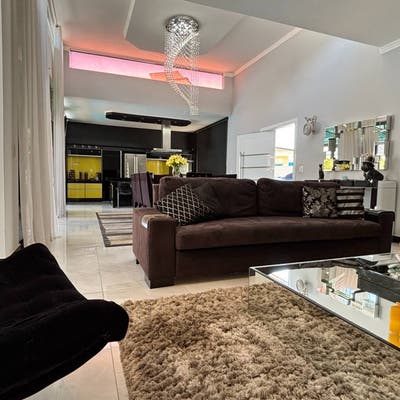 Casa à venda no Condomínio Village Ipanema em Araçoiaba da Serra/SP, com 3 suítes, 730 m² de área construída e terreno de 1.800 m². - Casa de Condomínio em Araçoiaba da Serra - à venda - Brasil Borges Negócios