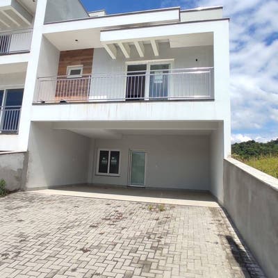 Casa com 3 quartos, Barra do Rio Cerro - Jaraguá do Sul - Casa em Barra do Rio Cerro, Jaraguá do Sul - para locação - Imobiliária Piermann