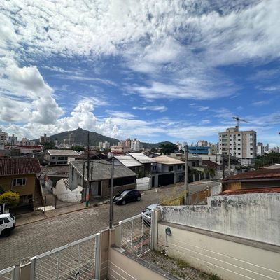 SOBRADO A VENDA NO BAIRRO TABULEIRO!! - Sobrado em Tabuleiro (Monte Alegre), Camboriú - à venda - Praia Imóveis