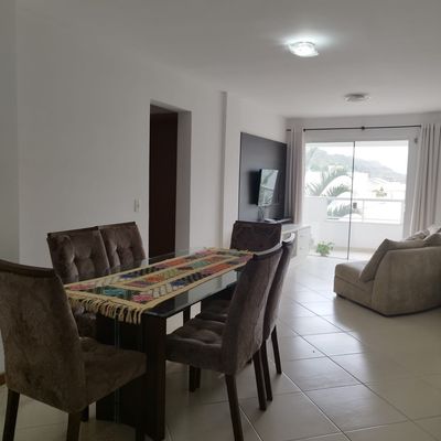 Apto. 3 Dormitórios - Mobiliado - Apartamento em Bombas, Bombinhas - à venda - Zeni Imóveis