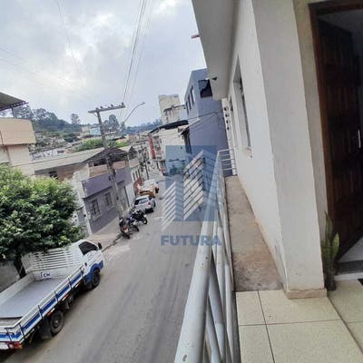 CASA COM PONTO COMERCIAL E A APARTAMENTO À VENDA NO BAIRRO SANTO ANTONIO, VIÇOSA/ MG - Casa em Santo Antonio, Viçosa - à venda - FUTURA EMPREENDIMENTOS E NEGÓCIOS IMOBILIÁRIOS EIRELI. -ME
