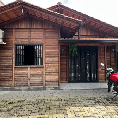 Casa de madeira