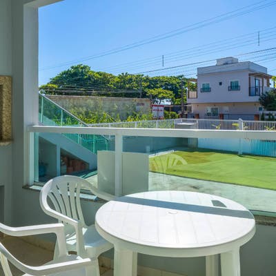 AP148 - APTO NA AVENIDA EM CANTO GRANDE - Apartamento em Canto Grande, Bombinhas - para temporada - Marca Imobiliária
