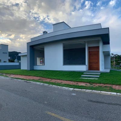 CASA Á VENDA NO RIO VERMELHO - Casa de Condomínio em Florianópolis - à venda - LIDER CORRETORA DE IMOVEIS LTDA