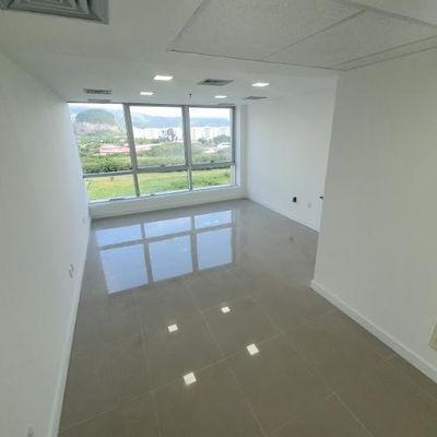 Loja comercial para locação no Centro Metropolitano One World Offices, Barra da Tijuca - RJ - 61 m² - Salas Comerciais em Rio de Janeiro - para locação - PERENNIAL ASSESSORIA E SERVIÇOS LTDA EPP