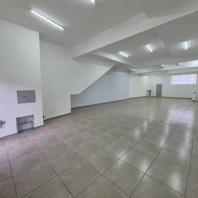 Ponto Comercial 272 m² no Centro de Sorocaba, Pé Direito 4m, Excelente Acesso e Estrutura - Loja em Centro, Sorocaba - para locação - Brasil Borges Negócios