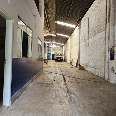 Galpão para Locação, São Francisco - Belo Horizonte - Galpão em São Francisco, Belo Horizonte - para locação - Silvio Ximenes Imobiliária
