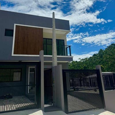 🏡 SOBRADOS DE ALTO PADRÃO | SÃO FRANCISCO DE ASSIS – CAMBORIÚ/SC - Sobrado em São Francisco de Assis, Camboriú - à venda - GJ Imóveis LTDA
