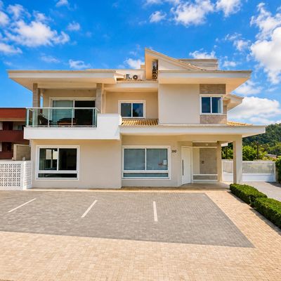 Sala Comercial Moderna Pronta para Uso - Comercial em João Tozini, Corupá - para locação - CONSTRUTORA O.R. LTDA