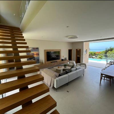 CASA DE ALTO PADRÃO COM VISTA MAR – PORTEIRA FECHADA – PRAIA BRAVA – FLORIANÓPOLIS - Casa em Praia Brava, Florianópolis - à venda - Seiter Imobiliária
