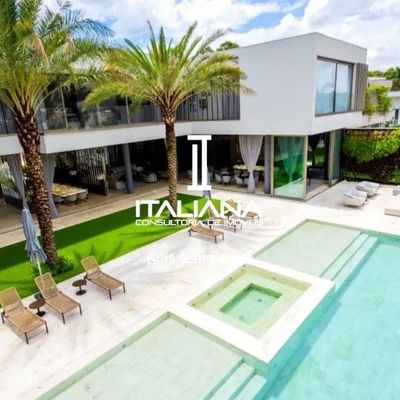 Casa Mobiliada a Venda em Alphaville - Santana de Parnaíba - Casa de Condomínio em Tamboré, Santana de Parnaíba - à venda - Italiana Consultoria de Imóveis