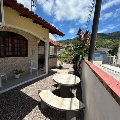 CASA NA FAZENDA DA ARMAÇÃO COM 3 DORMITÓRIOS - Casa em Fazenda da Armação, Governador Celso Ramos - à venda - ADMIR MIRANDA NEGÓCIOS IMOBILIARIOS