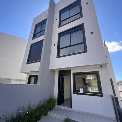 Sobrado á Venda Ariribá - Sobrado em Ariribá, Balneário Camboriú - à venda - Bedin Imóveis