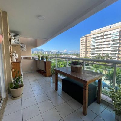 Apartamento com 4 Quartos, Piscina, e Sauna na Barra da Tijuca, Rio de Janeiro. - Apartamento em Barra da Tijuca, Rio de Janeiro - à venda - Ativa Imobiliária LTDA