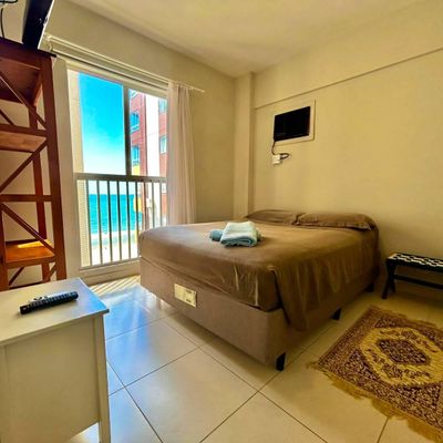 Apartamento PRÉDIO FRENTE MAR à venda com 3 quartos no Edifício Teorema na Barra Sul em Balneário Camboriú - Apartamento em Centro, Balneário Camboriú - à venda - WOW Imobiliária Ltda