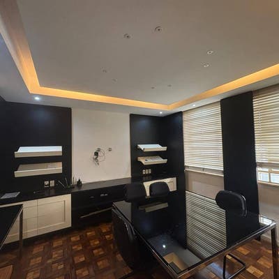 Casa tríplex à venda na Rua Caruso. São Aproximadamente 400 m². Código 24129 - Comercial em Tijuca, Rio de Janeiro - à venda - MIGUEZ IMOBILIÁRIA