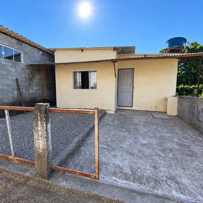 Casa com 2 Quartos para Locação no João Tozini - Casa em João Tozini, Corupá - para locação - CONSTRUTORA O.R. LTDA