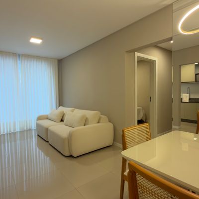 Apartamento para locação anual mobiliado, com 2 quartos (sendo uma suíte), 2 vagas de garagem, Felicitá Eco Residencial, Bairro Tabuleiro, Camboriú-SC - Apartamento em Tabuleiro, Camboriú - para locação - I3 CORRETORES ASSOCIADOS S/S
