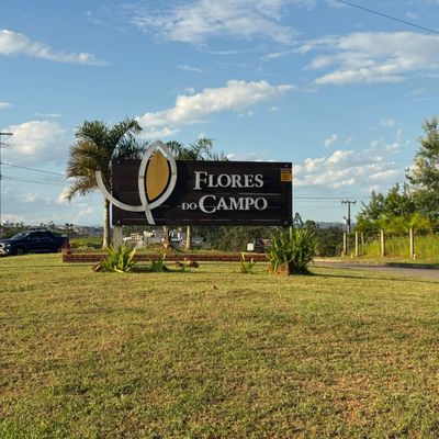 Terreno de esquina no loteamento Flores do Campo, Criciúma - Lote/Terreno em Condomínio - à venda - Corretor Avaliador Luiz Soares Menegat