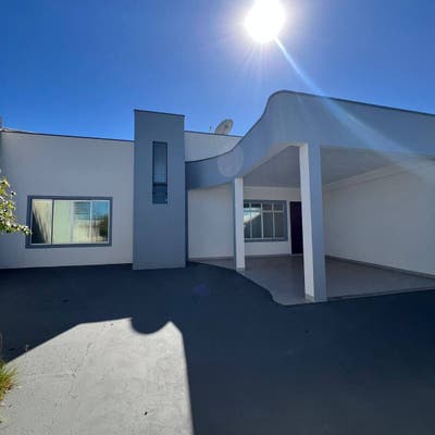 Casa Usada com 4 Quartos, Centro - Vilhena - Casa Usada em Centro, Vilhena - à venda - ALIMA IMOBILIÁRIA