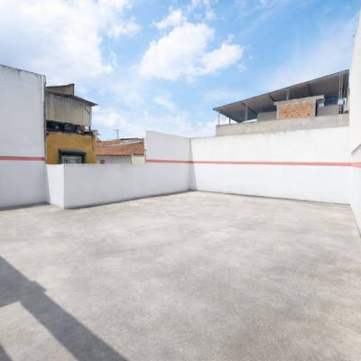 CASA COMERCIAL CALIFORNIA NOVA IGUAÇU - Residencial e Comercial em Califórnia, Nova Iguaçu - para locação - MAKKLER ASSESSORIA IMOBILIARIA LTDA