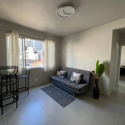 🌊✨ Apartamento à venda na quadra do mar em Balneário Camboriú 55m² ✨🌊 - Apartamento em Centro, Balneário Camboriú - à venda - GJ Imóveis LTDA