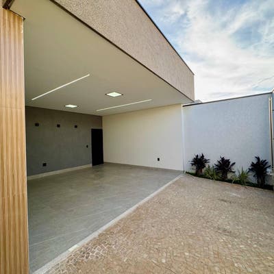 Casa a Venda Granada - Casa em Granada, Uberlândia - à venda - TOWER COMPANY IMOVEIS EIRELE ME