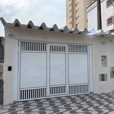 Casa a 30 metros da praia - Casa em Maracanã, Praia Grande - à venda - Apê & Casa imóveis ltda me