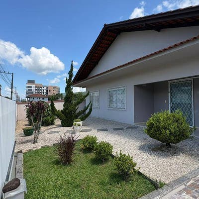CASA COM 3 QUARTOS, CENTRO EM GUARAMIRIM - Casa em Centro, Guaramirim - à venda - IMOB Imóveis