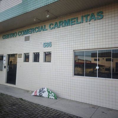 Sala Comercial com 57 m², aluguel de R$ 2.100 + Seguradoras - Hauer, Curitiba (PR) - Sala Comercial em Hauer, Curitiba - para locação - LA FERTILE IMÓVEIS
