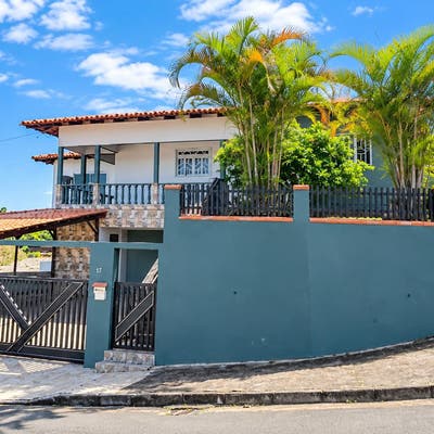 Casa a venda em Jaraguá do Sul - Casa em Rau, Jaraguá do Sul - à venda - Guara Imóveis Ltda