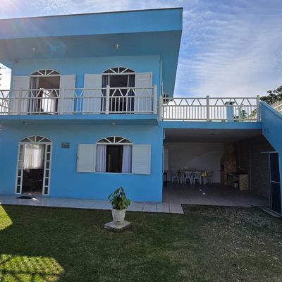 Sobrado a venda em Meia Praia Navegantes, SC - Sobrado em Meia Praia, Navegantes - à venda - Liberata Imóveis ®