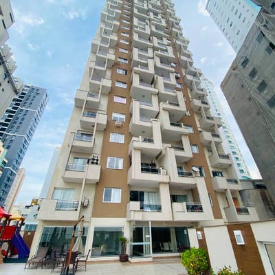 Aluguel Anual - Frente Mar - Ed. Saint Tropez - Apartamento em Centro, Balneário Camboriú - para locação - TK Imóveis