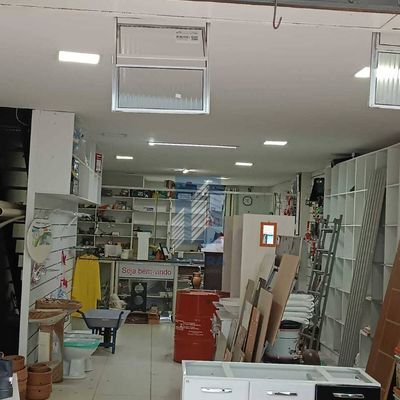 LOJA COM VAGA DE GARAGEM NO CENTRO, VIÇOSA/MG - Loja em Centro, Viçosa - para locação - FUTURA EMPREENDIMENTOS E NEGÓCIOS IMOBILIÁRIOS EIRELI. -ME