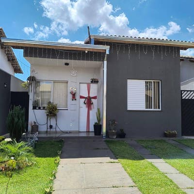 Casa à Venda com Suíte e Closet, Área de Lazer e Entrada para 2 Carros em Terras de Avaré I - Avaré - Casa de Condomínio em Jardim Brasil, Avaré - à venda - CRYSTAL IMÓVEIS