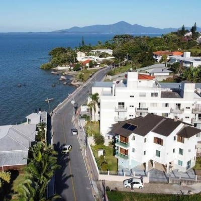 Casa com 6 dormitórios à venda, 370 m² por R$ 2.500.000,00 - Ponta de Baixo - São José/SC - Casa em Ponta de Baixo, São José - à venda - Madri Imóveis ltda