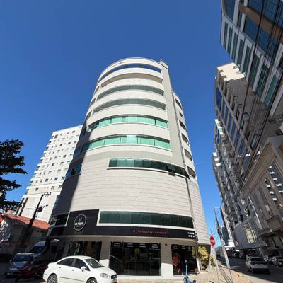 Apartamento Temporada Sunset Place Meia Praia - Apartamento em Meia Praia, Itapema - para temporada - JSobrinho Imóveis