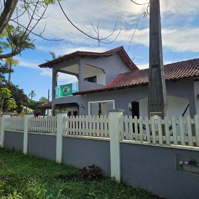 SOBRADO, 4 QUARTOS SENDO UM SUITE, BAL PRINCESA DO MAR - Sobrado em Princesa do Mar, Itapoá - à venda - Ampla Engenharia & Imóveis