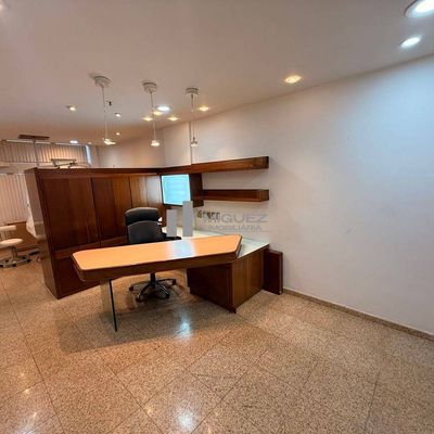 À VENDA SALA COMERCIAL- RUA HADDOCK LOBO, 50M², EM 2 AMBIENTES. COM VAGA NA ESCRITURA. COLADA AO METRÔ AFONSO PENA. - Salas Comerciais em Tijuca, Rio de Janeiro - à venda - MIGUEZ IMOBILIÁRIA