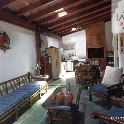 FINAIS DE SEMANA E FERIADOS À 500m DA PRAIA MARTIM DE SÁ - Casa em Martim de Sá, Caraguatatuba - para temporada - IALTA IMOVEIS LTDA