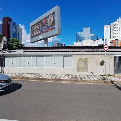 Aluga-Se Salão Comercial na Avenida Juscelino Kubitscheck de Oliveira Todo Equipado para Restaurante - Comercial em Jardim Vergueiro, Sorocaba - para locação - Brasil Borges Negócios