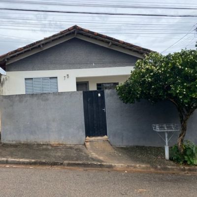 Imóvel Oportunidade - Casa em Vila Luzitana, São João da Boa Vista - à venda - Helena Imóveis
