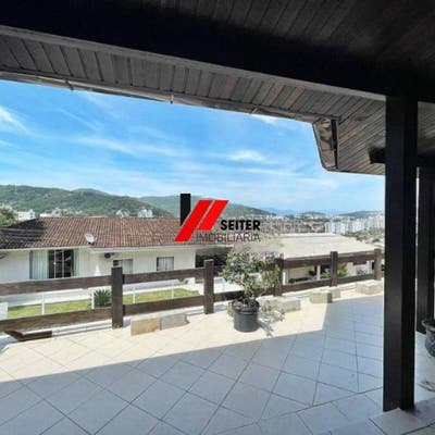 Casa para alugar no Itacorubi com 3 quartos - Casa em Itacorubi, Florianópolis - para locação - Seiter Imobiliária