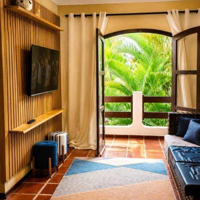 Apartamento Excelente Potencial para Moradia ou Investimento - Apartamento em Acaraú, Ubatuba - à venda - IALTA IMOVEIS LTDA