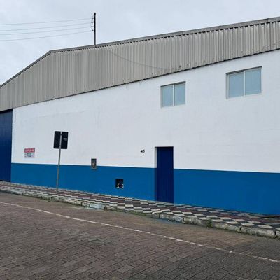 Galpão para Locação com 800m² Próximo ao Aeroporto de Navegantes - Galpão em Centro, Navegantes - para locação - TAB Imóveis