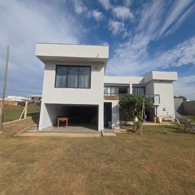 fachada moderna minimalista