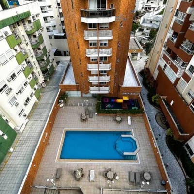 Área da piscina