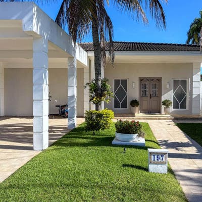 Villa Gaspar: O prazer de estar em família no Jardim Acapulco - Casa de Condomínio em Jardim Acapulco, Guarujá - para temporada - G.K.N EMPREENDIMENTOS E PARTICIPAÇÕES IMOBILIÁRIAS LTDA