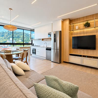 Apartamento 2 Dormitórios com Piscina para hospedagem em Canto Grande em Bombinhas SC / COD: L312 - Apartamento em Canto Grande, Bombinhas - para temporada - Lucas Da Silva