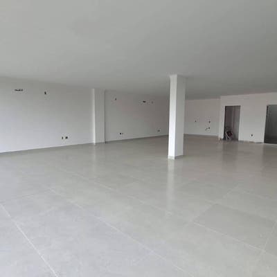 Aluguel Prédio Comercial no Centro de Camboriú - Salas Comerciais - para locação - Ilaini Imóveis